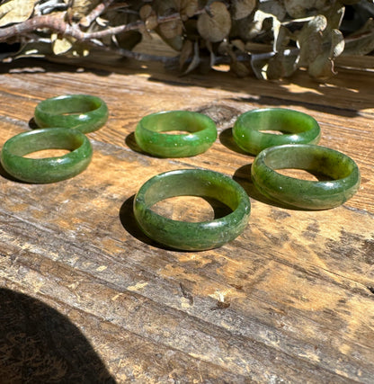 Green Nephrite Jade Band Ring – 6.5mm Hand Carved Unisex Jewelry –