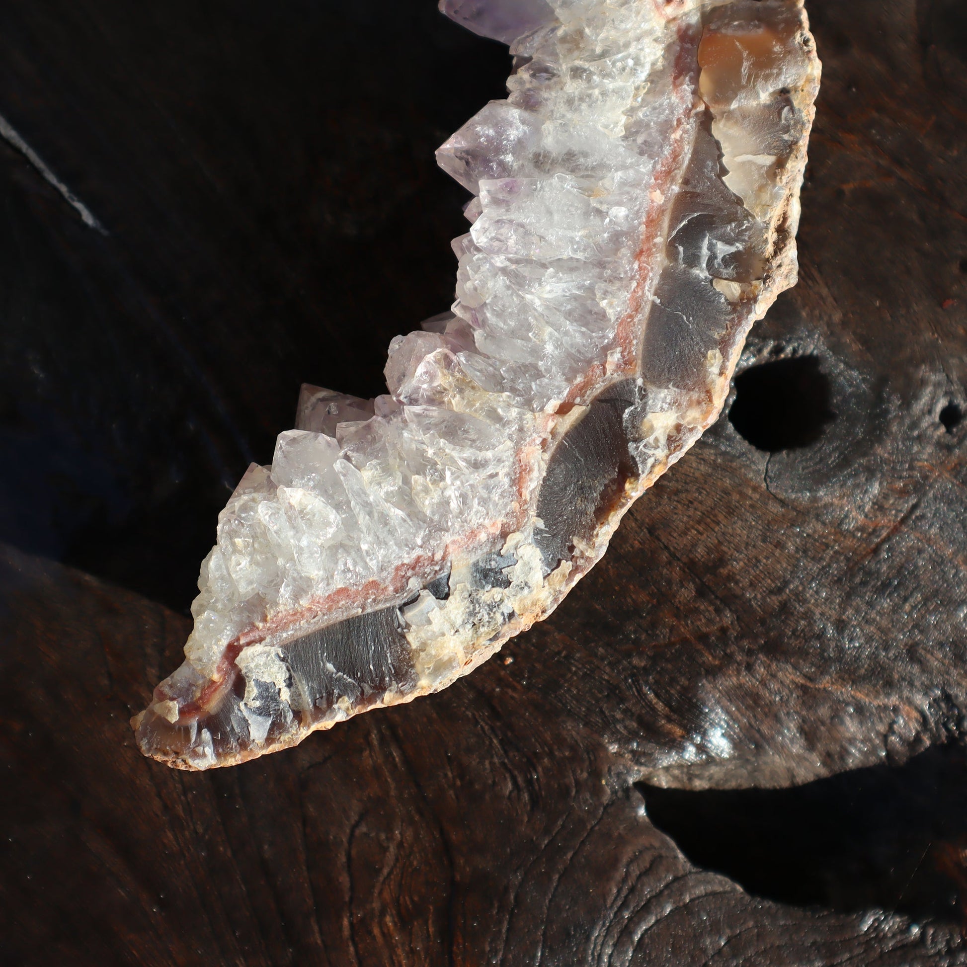 Jagged Crown Slice – Rare Quartz Geodes