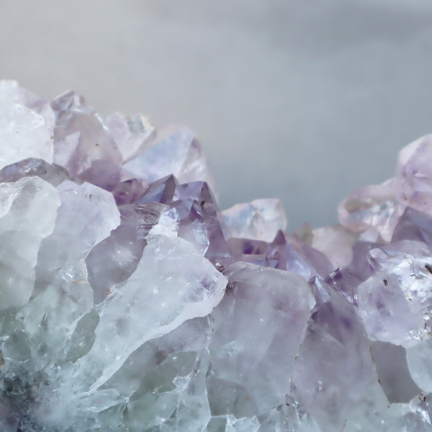 Rugged Crown Amethyst Geode Slice | Basalt & Agate Display – Rare Quartz Geodes