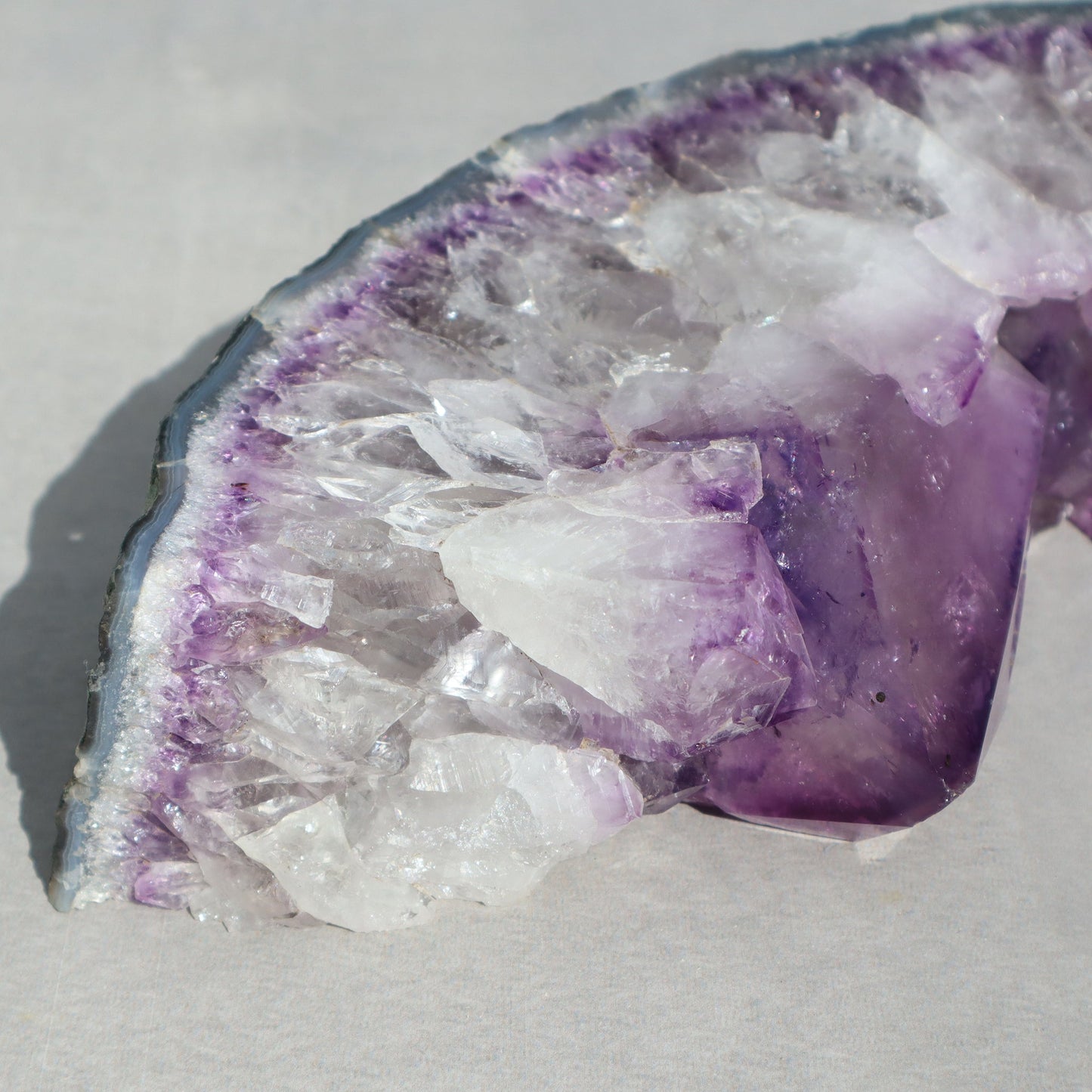 Rugged Crown Slice – Rare Quartz Geodes