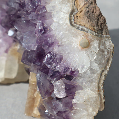 Calcites and Mineral Flower – Rare Quartz Geodes