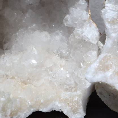 Large Desert Geode – White quartz geodes