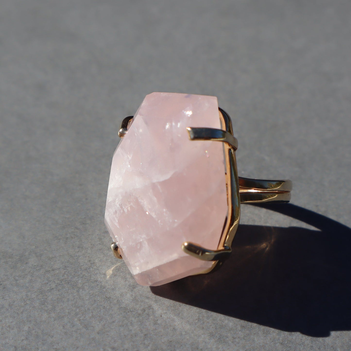 Polished Rose Quartz Ring – rings