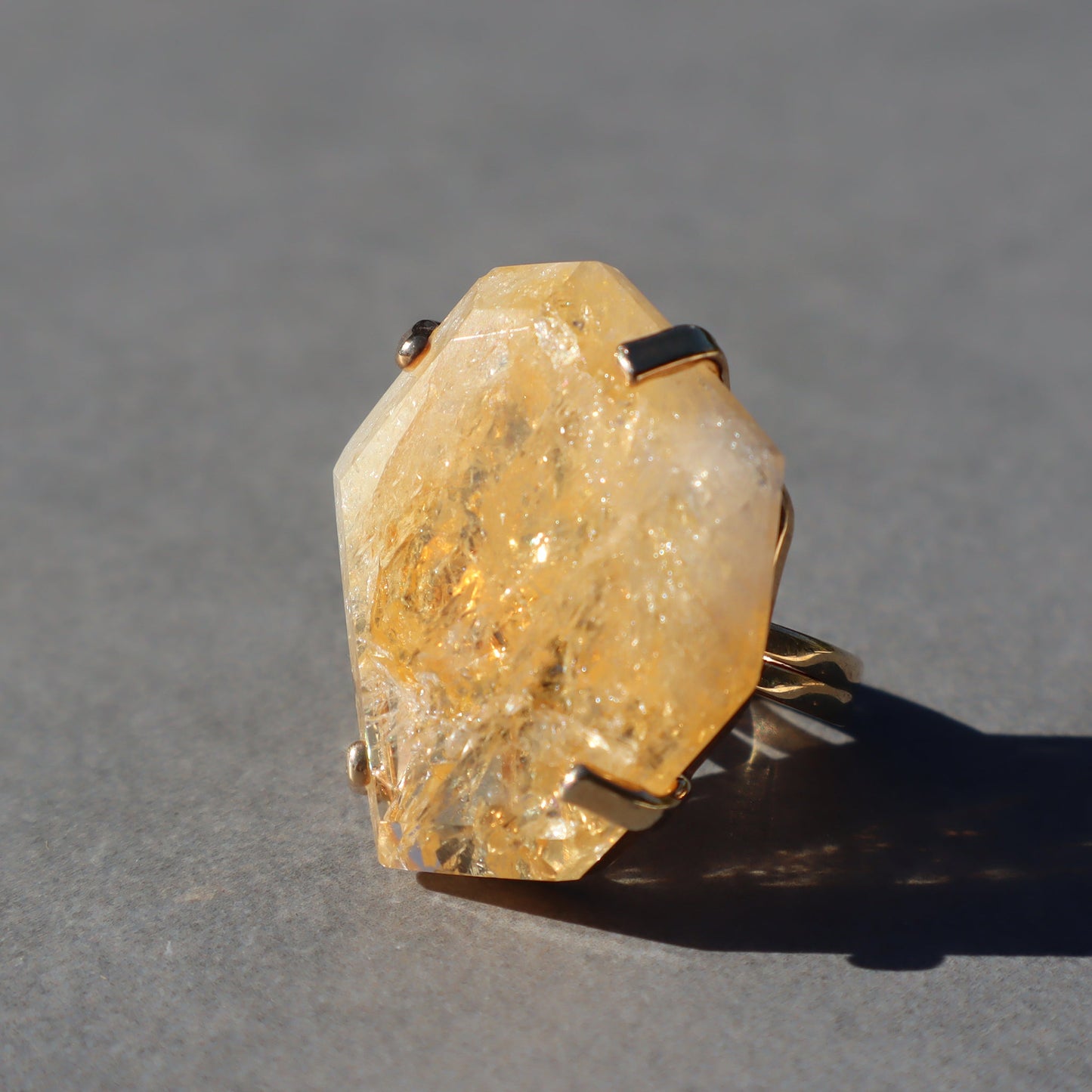 Polished Citrine Quartz Ring – rings