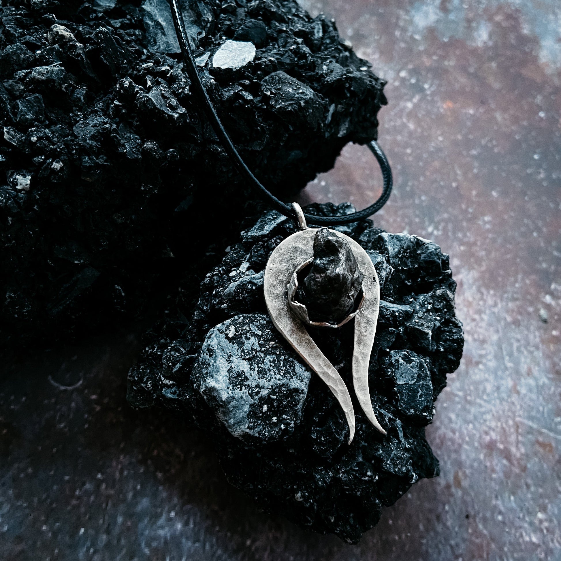 Comet Necklace with Authentic Meteorite – Necklace