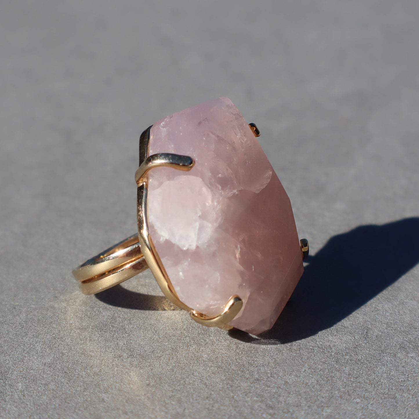 Polished Rose Quartz Ring – rings