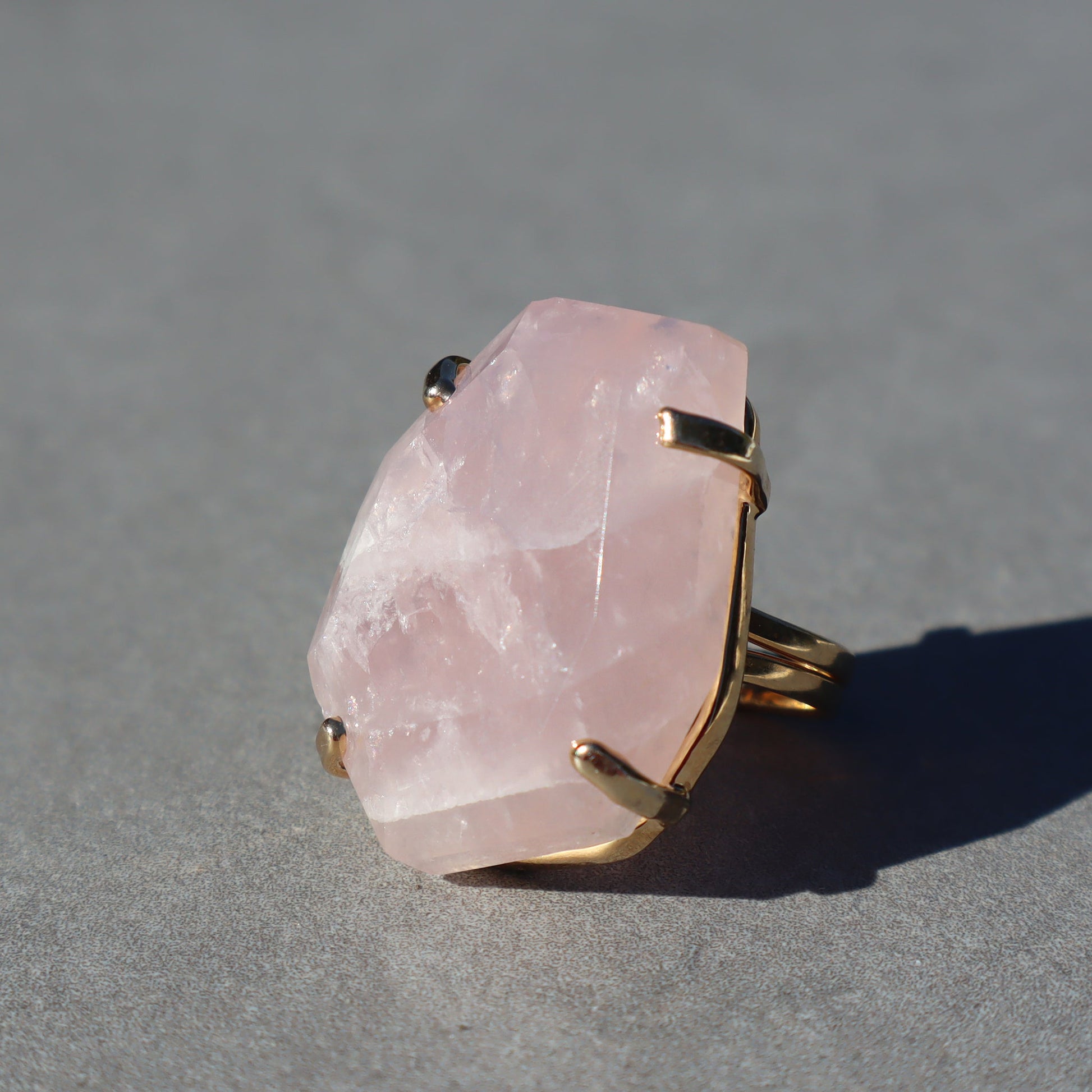 Polished Rose Quartz Ring – rings