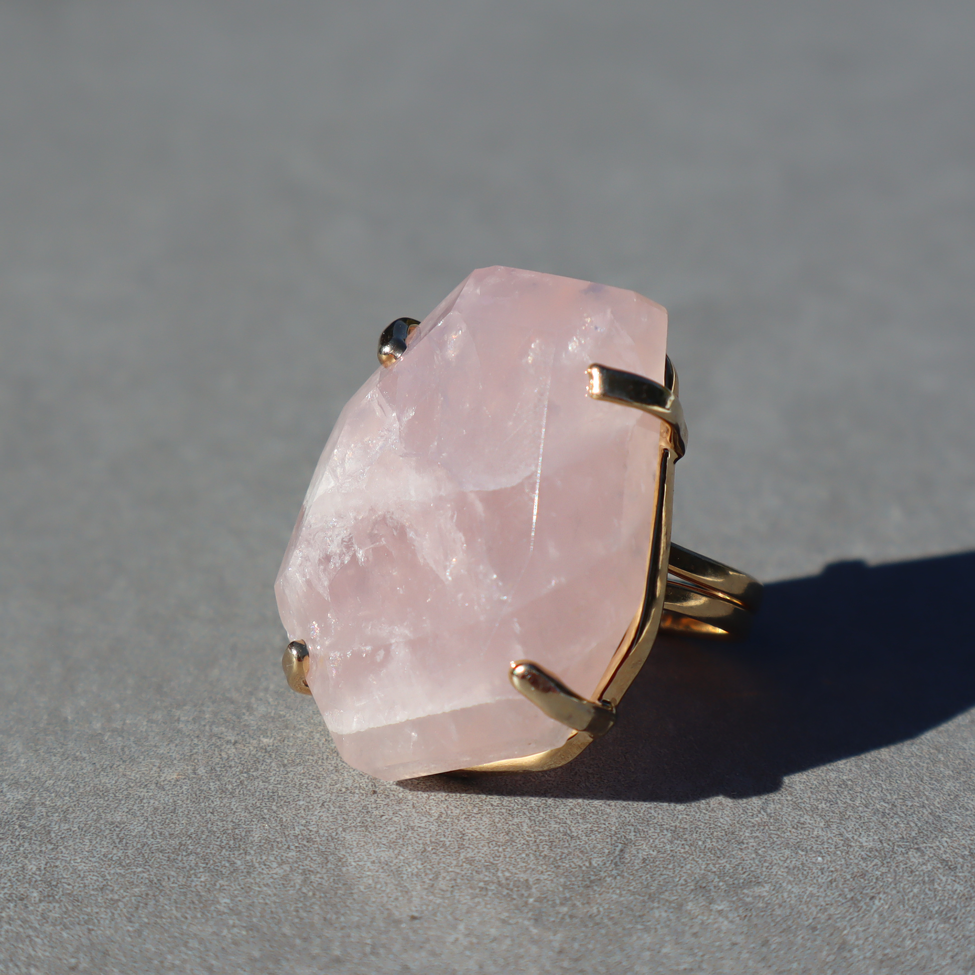 Polished Rose Quartz Ring – rings