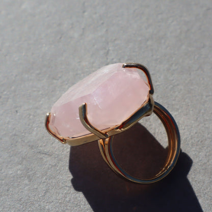 Polished Rose Quartz Ring – rings