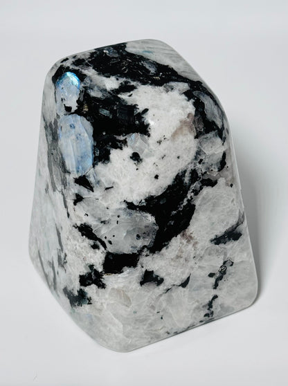 Rainbow Moonstone –