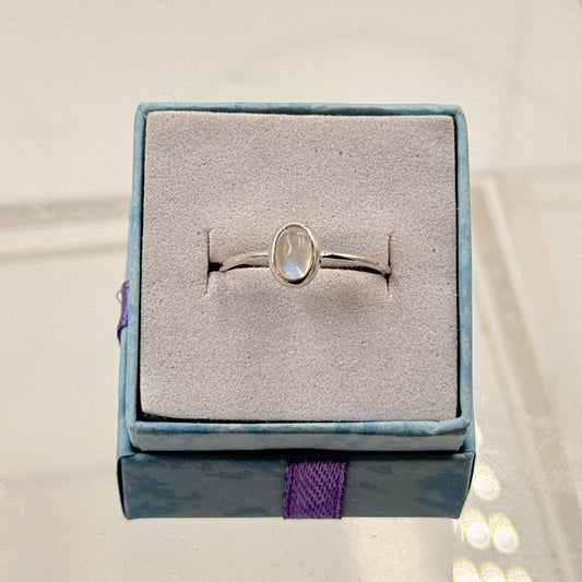 Dainty Rainbow Moonstone Ring – Oval Rings