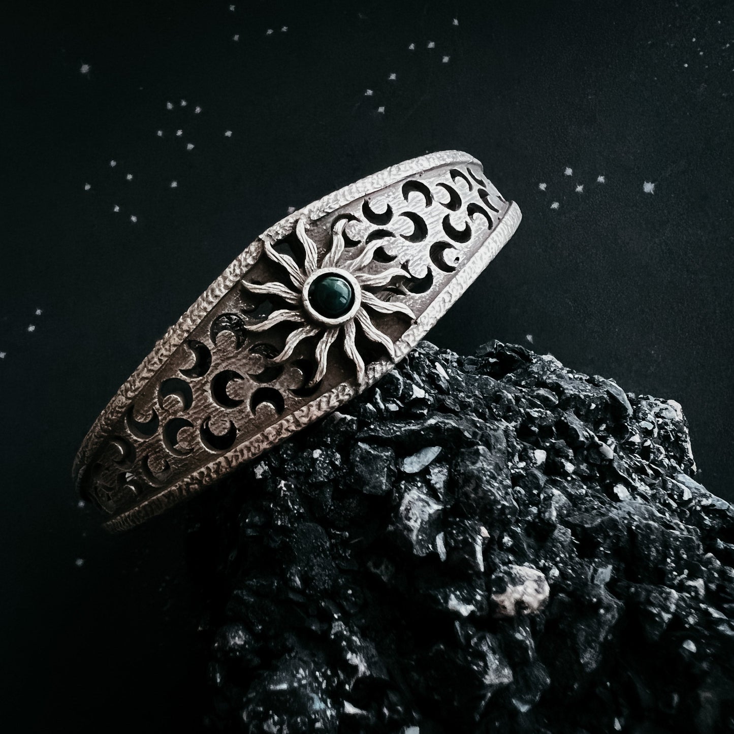 Solar Eclipse Bracelet with Black Opal – Silver Bracelet