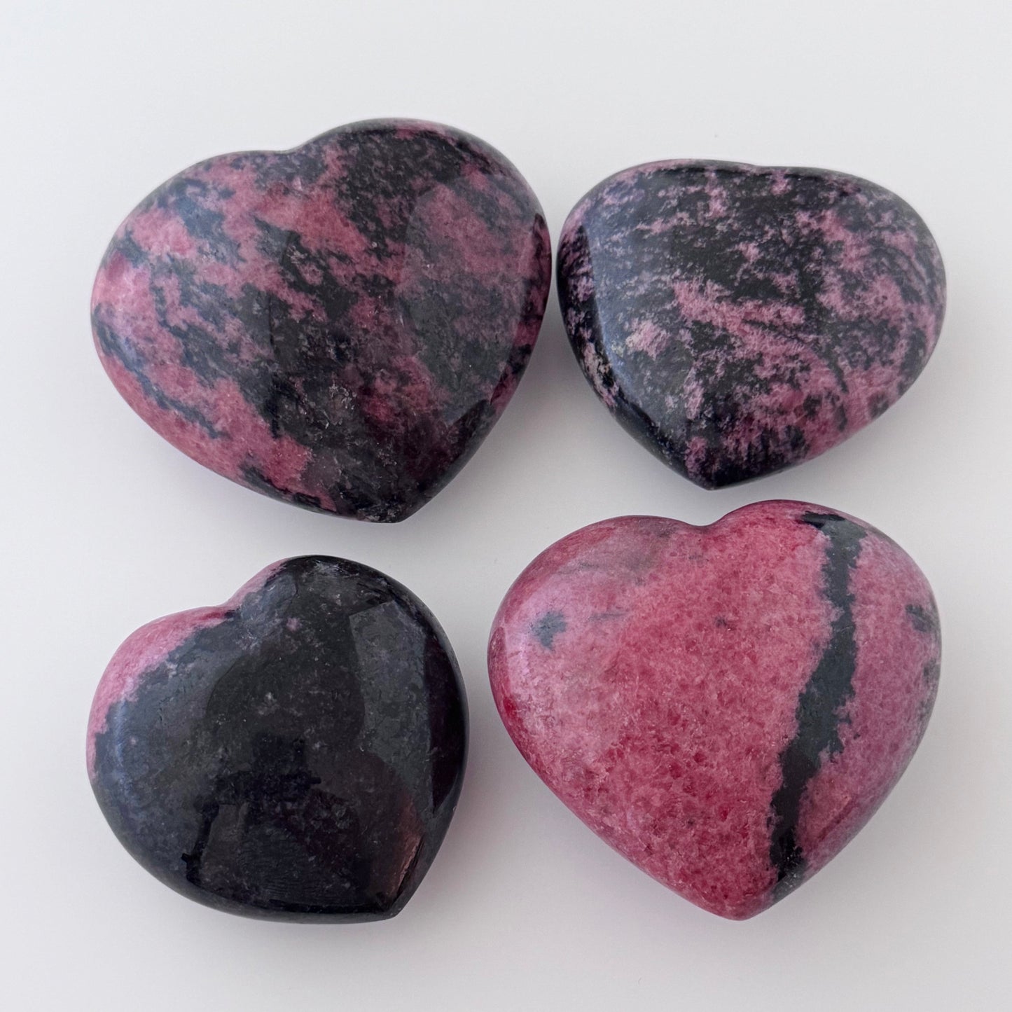 Rhodonite –