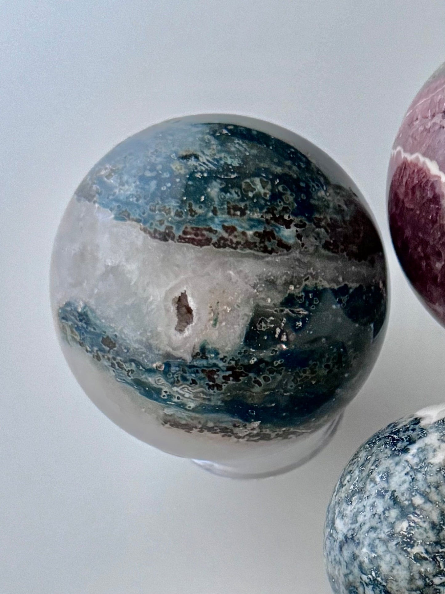 Ocean Jasper Spheres – 75 mm (green w quartz)