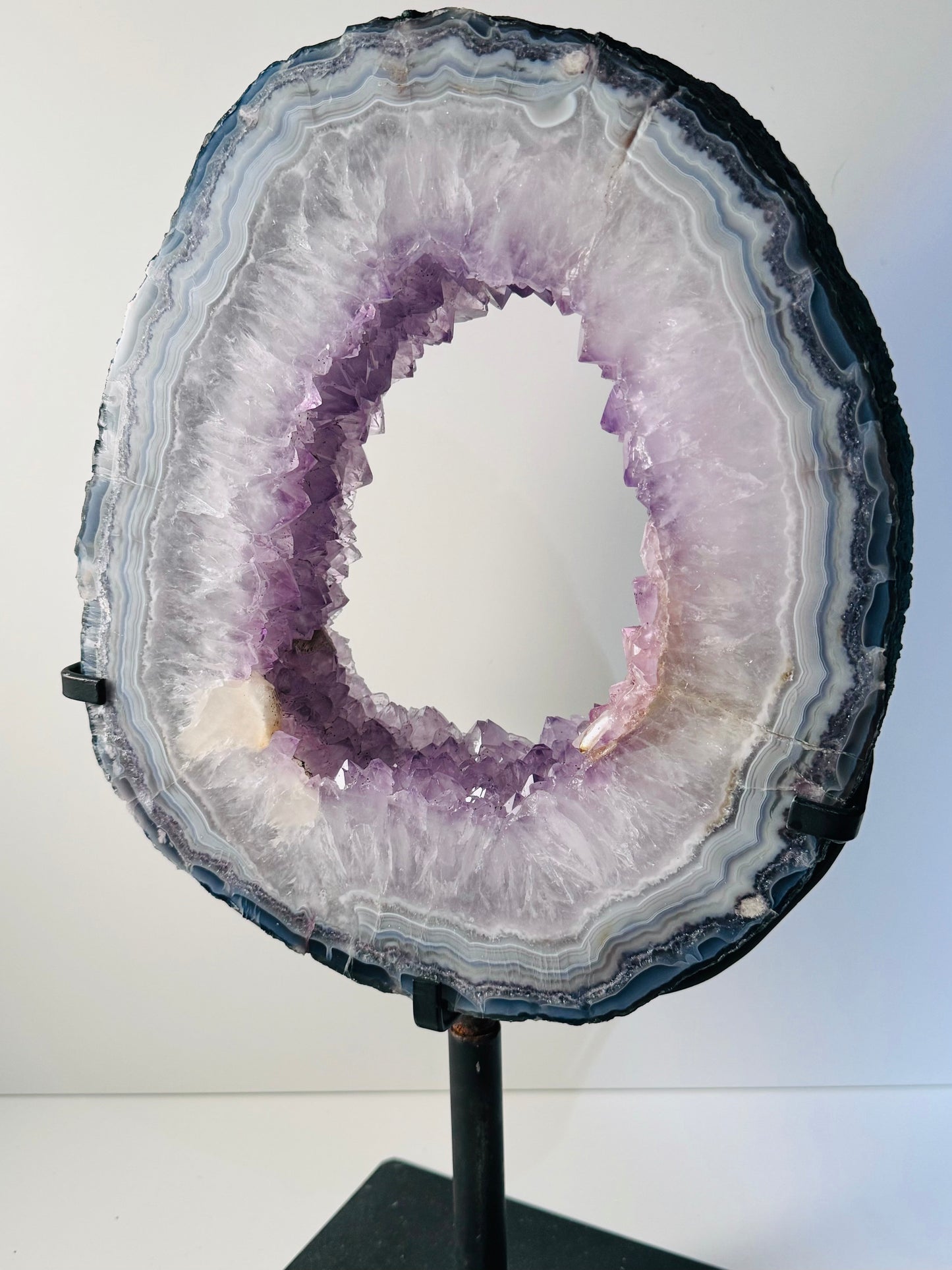 Amethyst Portal with Stand – 18" Crystal Gateway for Healing & Décor –