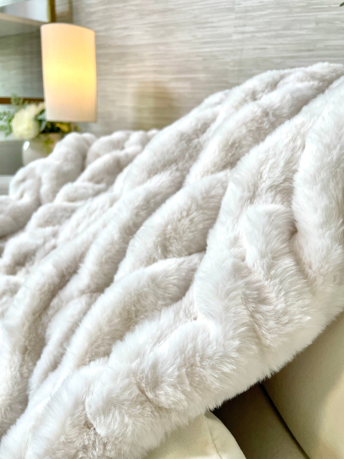 Ivory Minky Faux Fur Blanket - Large: 60"x72"