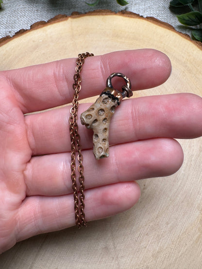 Damaris- Coral Necklace