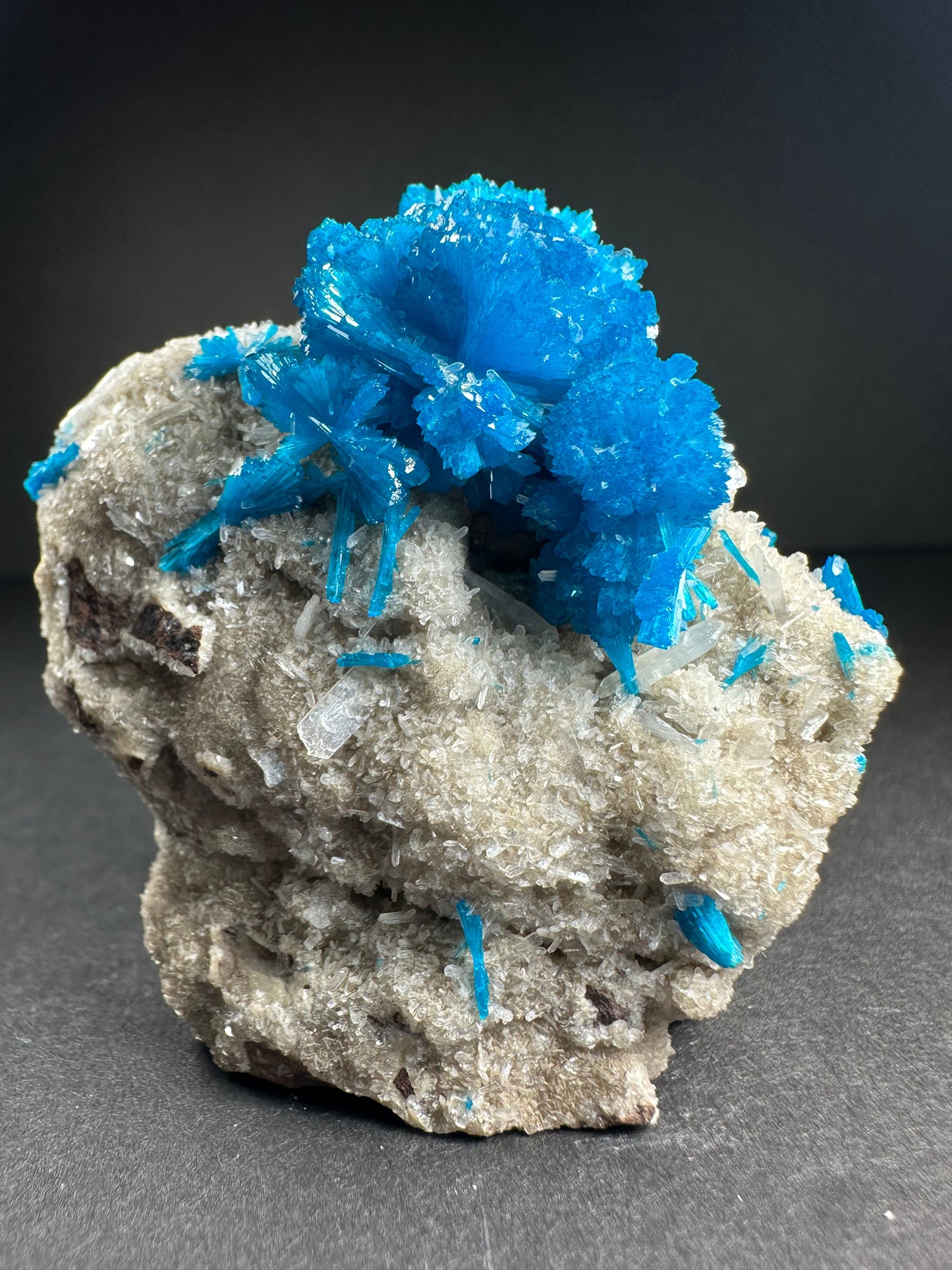 Cavansite with Stilbite on Matrix from Pune, Maharashtra, India – Minerals