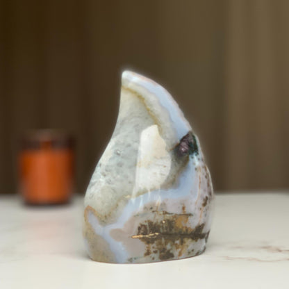 Agate Crystal cave, geode rock decor