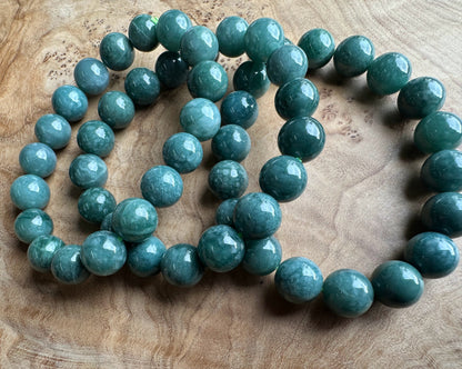 Guatemalan Jadeite Bead Bracelet - 10mm