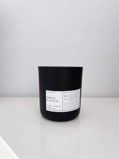 TOBACCO & SAFFRON | VIRGIN COCONUT CRÈME WAX & WOODEN WICK CANDLE