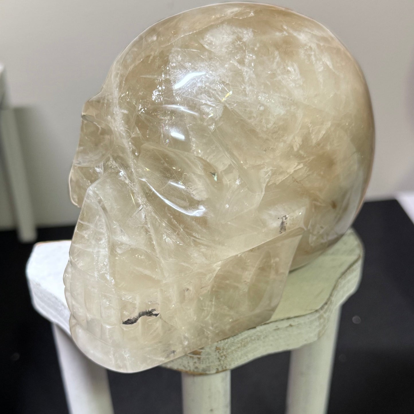 Citrine – Skull (LG) 4.5"x4"x3"