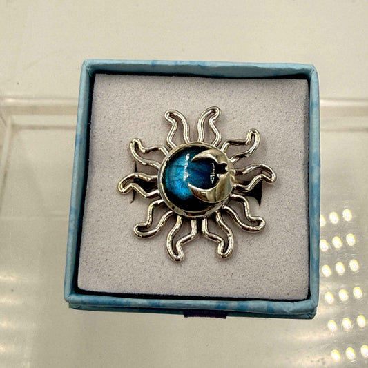Sterling Silver Sun & Moon Labradorite Ring - Size 6 - Intuitive, Protective & Transformative – Rings