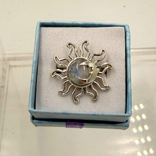 Sterling Silver Sun & Moon Moonstone Ring - Size 6 - Intuitive, Balance & Serenity – Rings