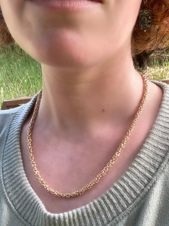 Delicate Byzantine Chainmaille Necklace in 14K Gold Fill – necklaces