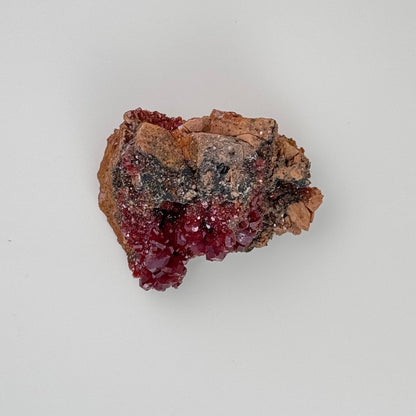 Vanadinite – 2"x2.5"x1"