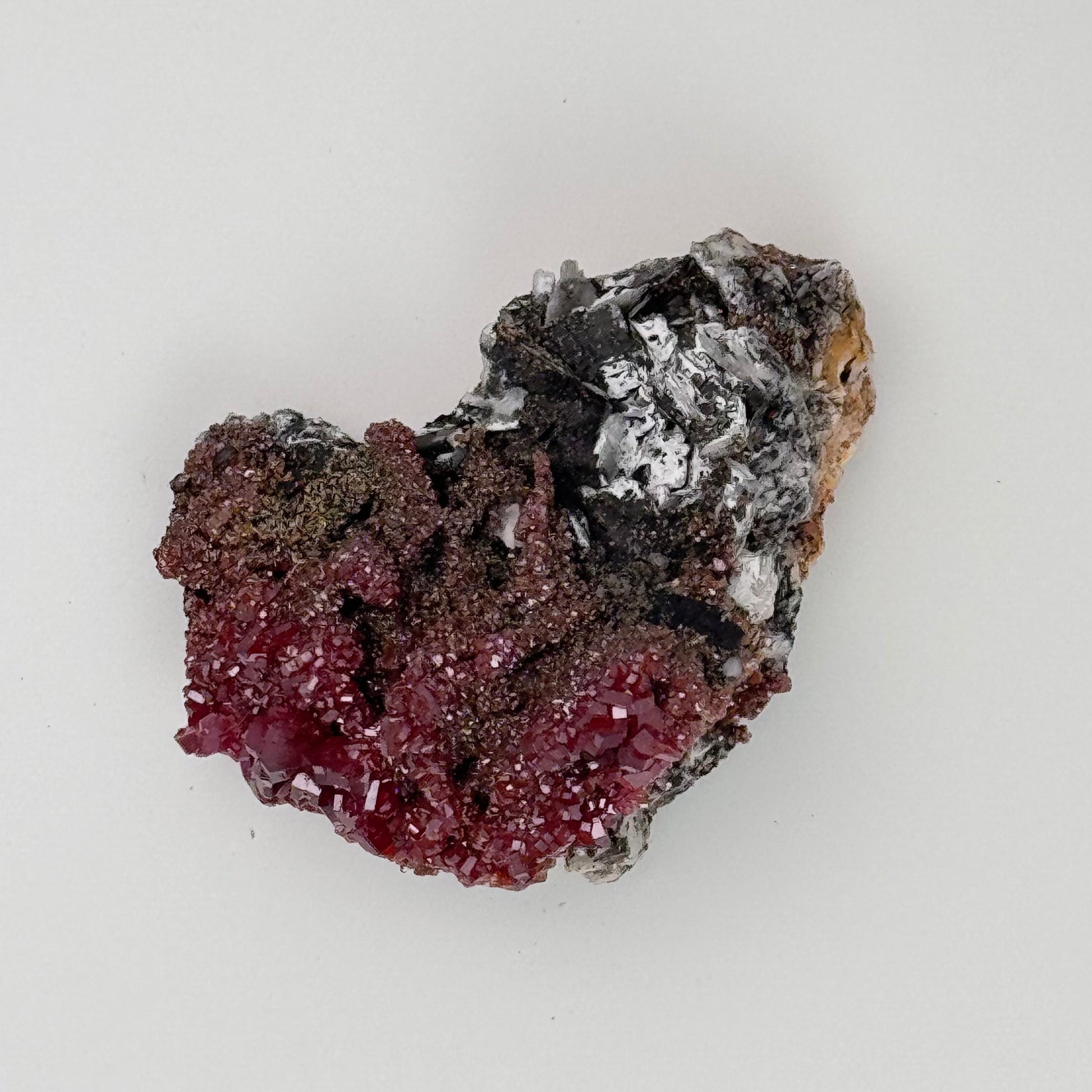 Vanadinite – 1.5"x1.5"x0.5"