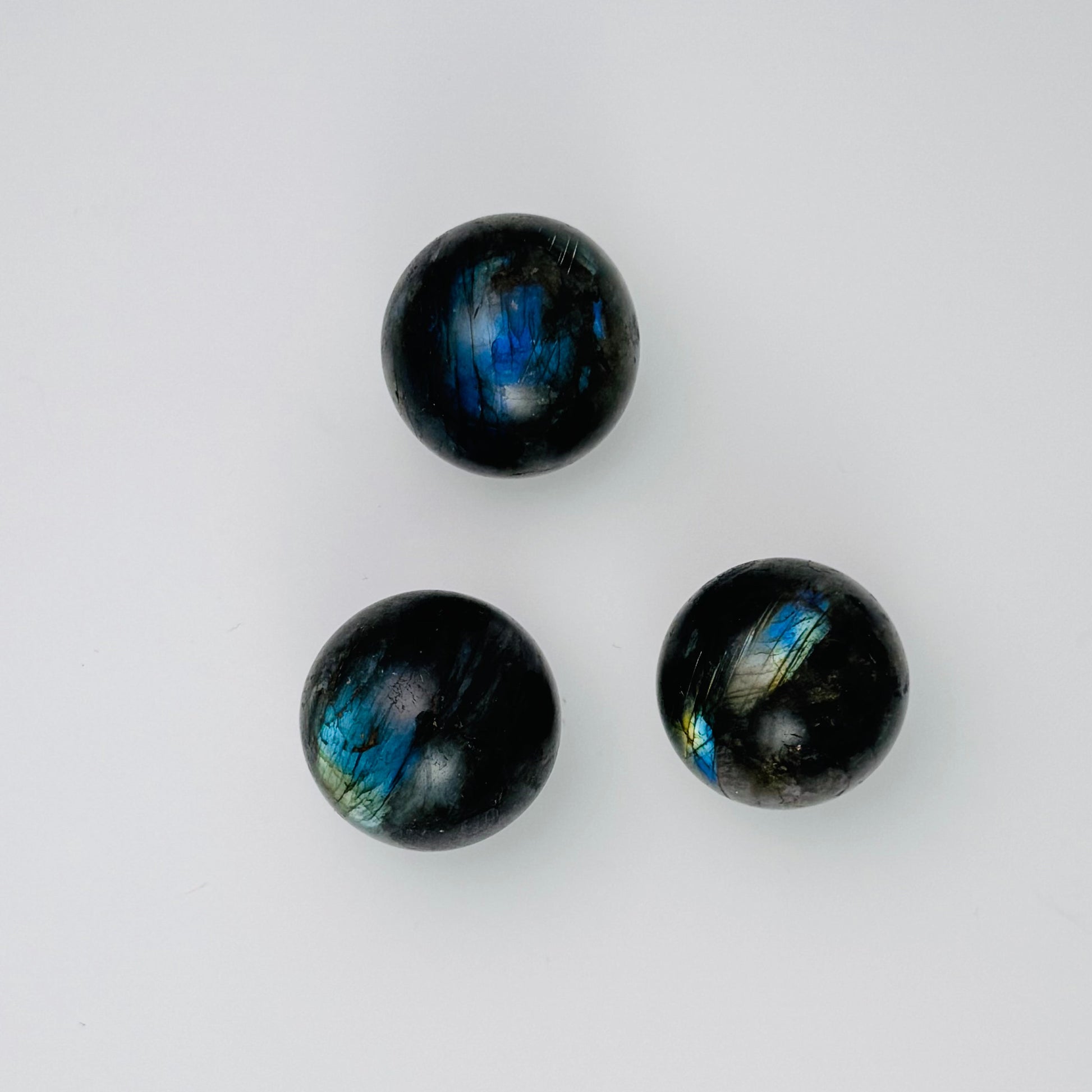 Labradorite Sphere – 30-31 mm