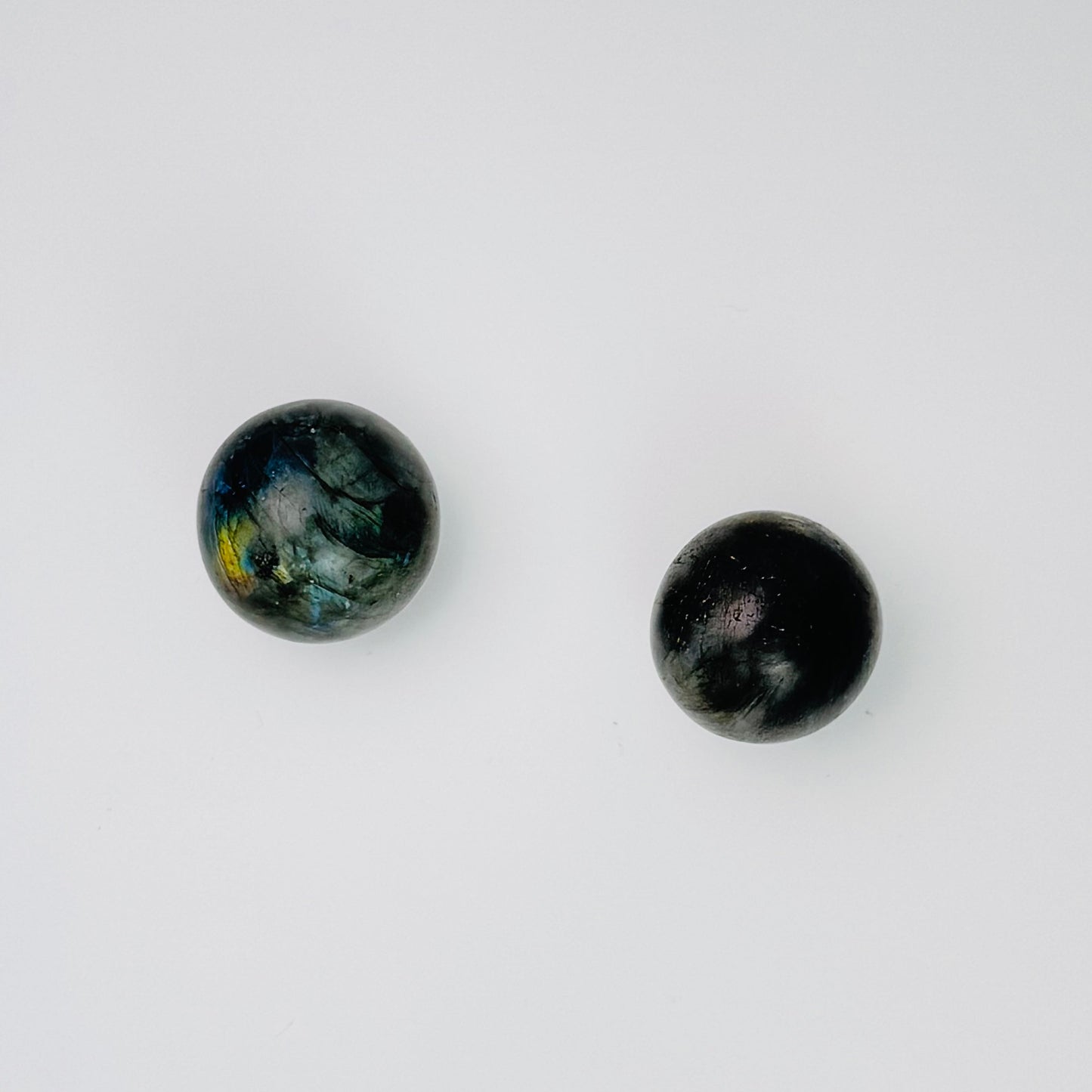 Labradorite Sphere – 25-26 mm