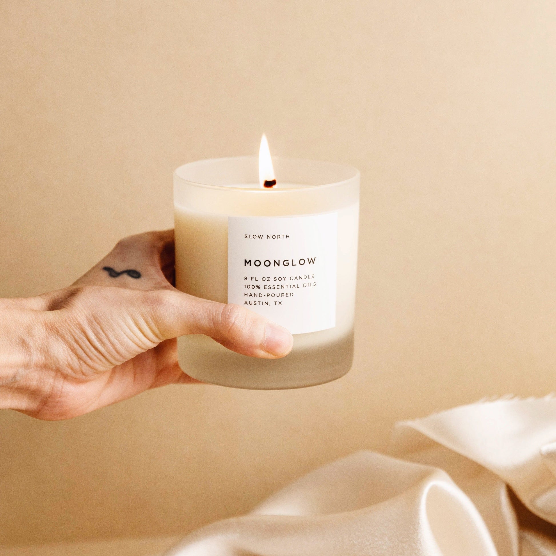 Moonglow - (Patchouli + Cinnamon + Black Pepper) – Frosted Candles