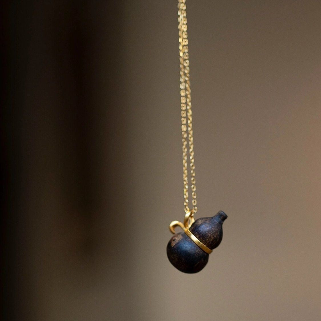 Retro Chinese Fu Lu Gourd Necklace | Ebony Alloy Statement Piece