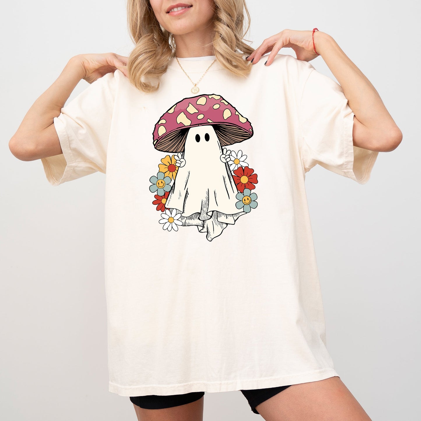 Mushroom Ghost, Skeleton, Spooky, Funny, Witch, Aesthetic, Meme, Halloween, Costume, Tshirt Comfort Colors T-Shirt