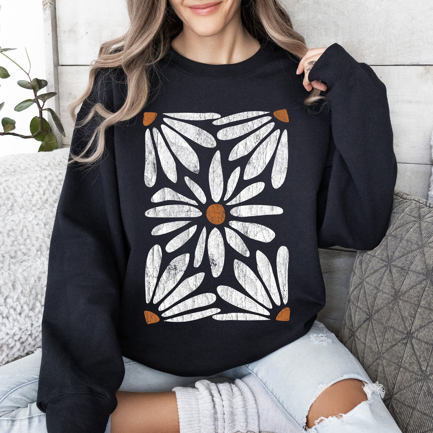 Boho Daisy Floral Sweatshirt