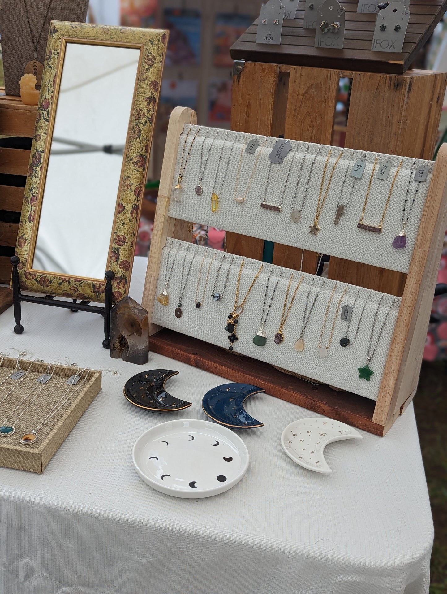 Crescent Moon Trinket Dish – Jewelry & Crystal Holder (3 Colors Available)