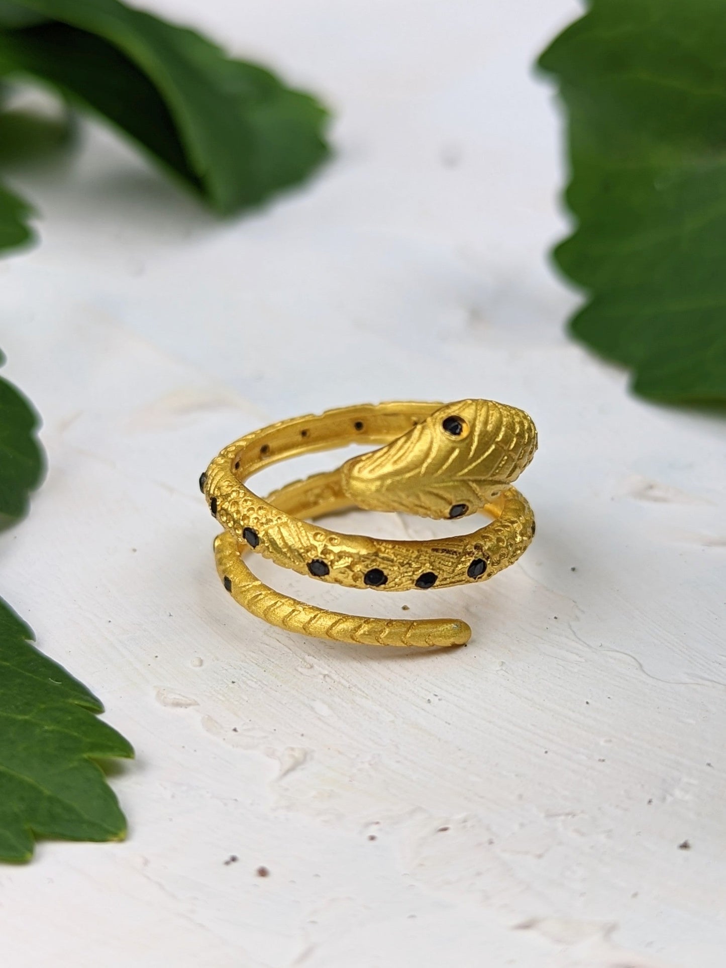 Basil Cobra Ring
