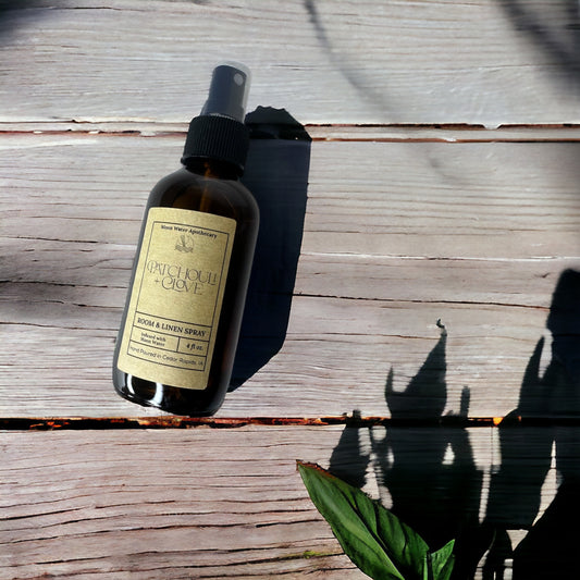 Patchouli + Clove - ROOM & LINEN SPRAY -- by Moon Water Apothecary! –
