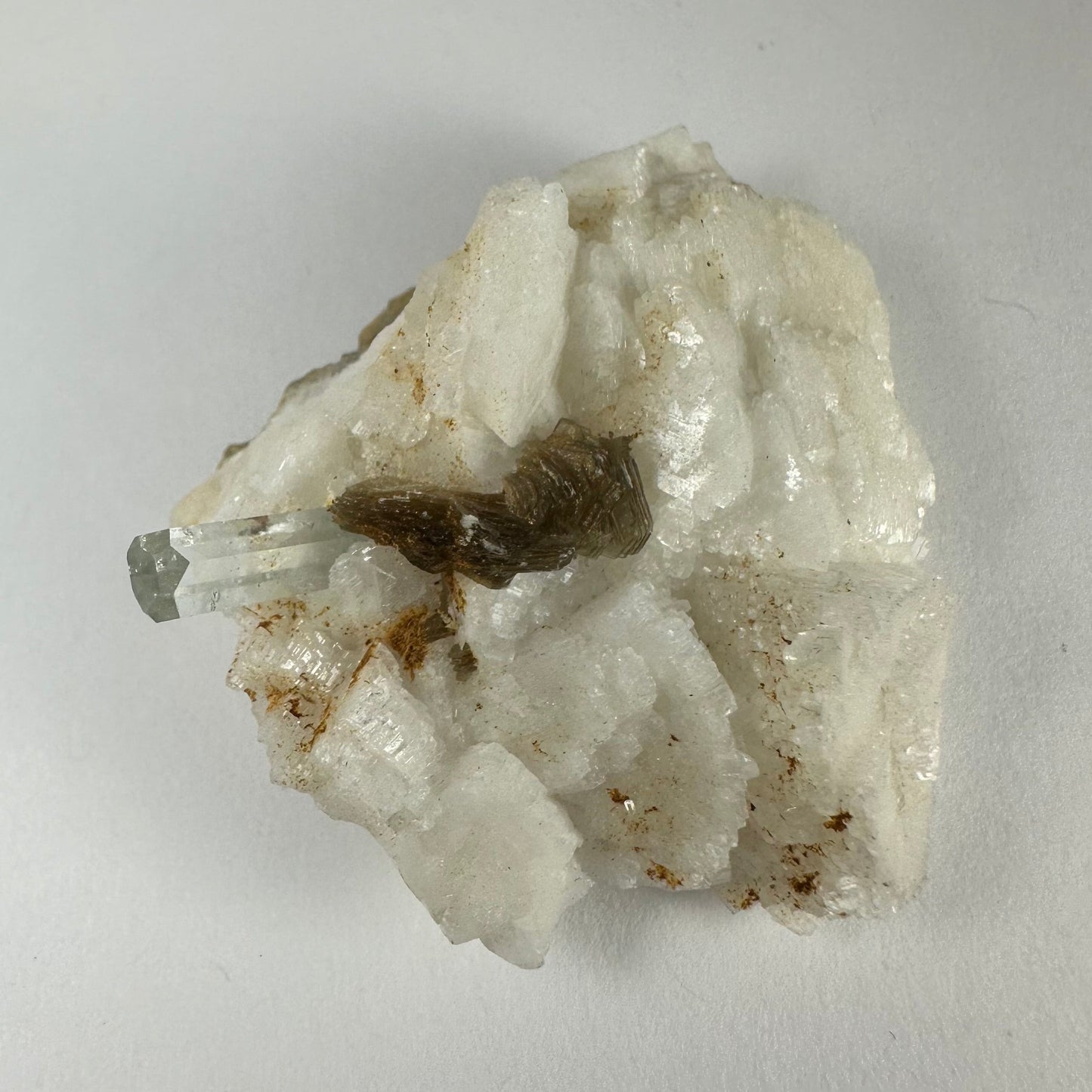 Aquamarine on Albite with Muscovite from Shigar Valley, Skardu, Pakistan