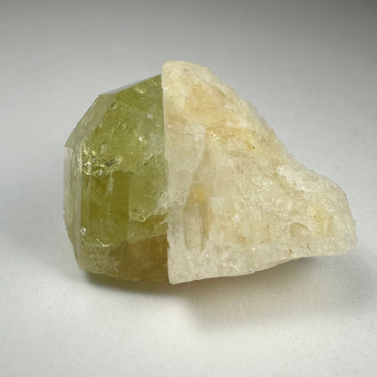 Brazilianite with Albite – Minerals