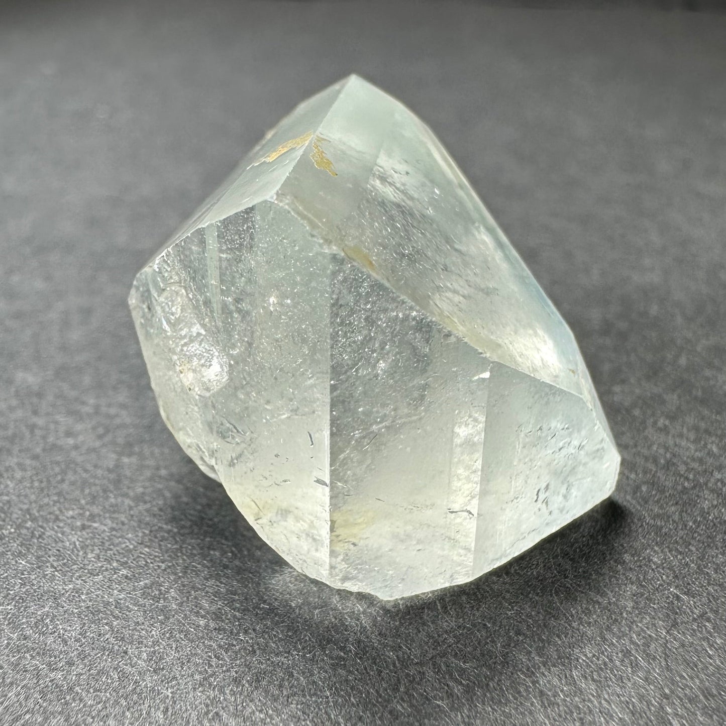 White Topaz Crystal from Spitzkoppe, Namibia – Minerals