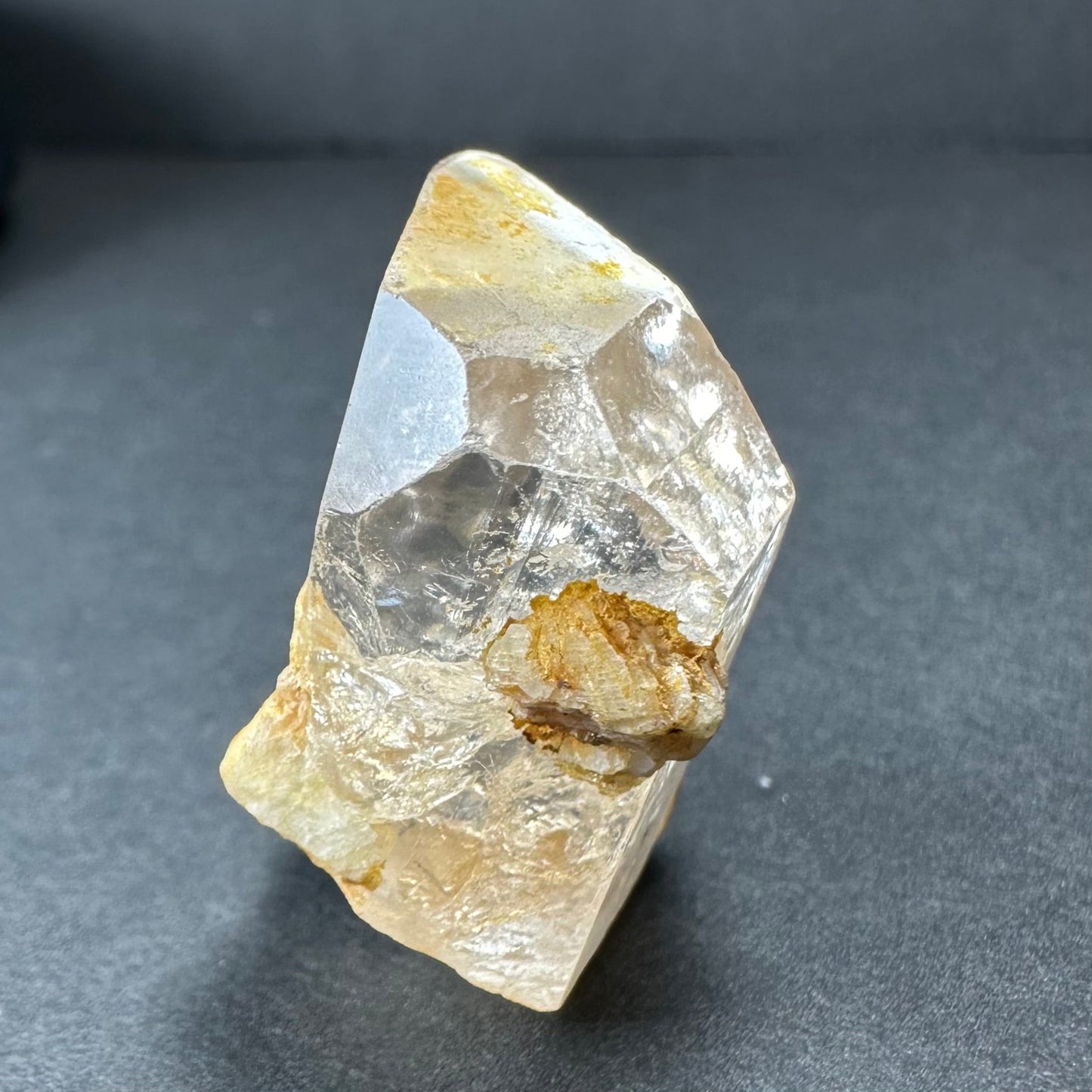 Golden Topaz Crystal from Shigar Valley, Skardu, Pakistan – Minerals