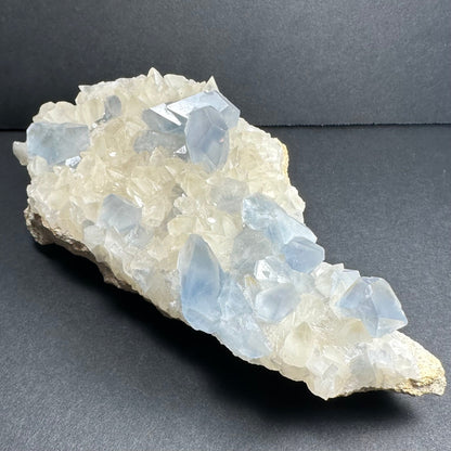 Celestite Crystals with Scalenohedral Calcite – Minerals