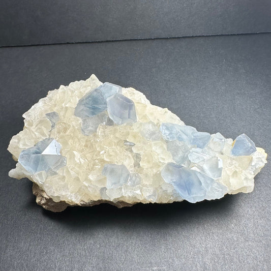 Celestite Crystals with Scalenohedral Calcite – Minerals