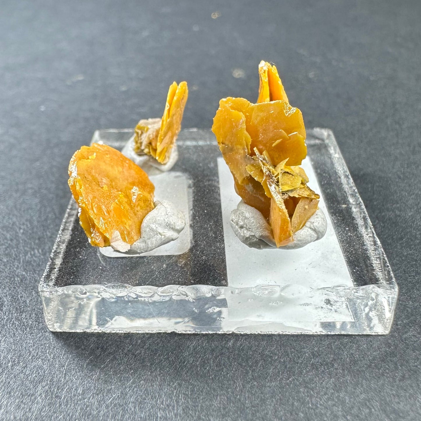 Micro Wulfenite Crystal Clusters