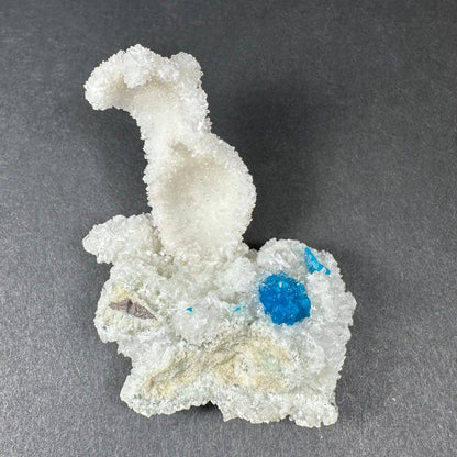 Cavansite Ball 'Floater' on White Stilbite (LG) from Pune, India – #1 2.25"x2.5"x1" 25g Minerals