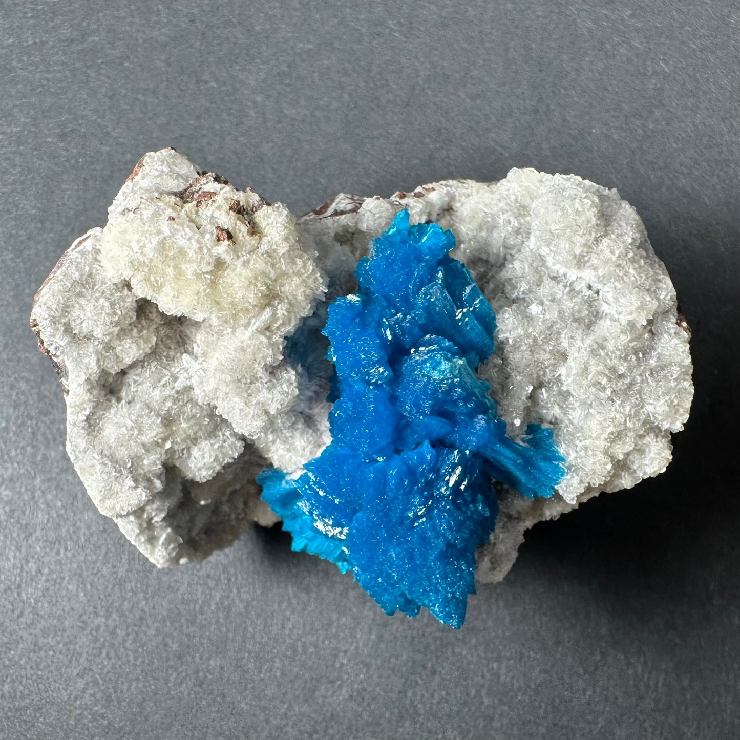 Cavansite with Stilbite on Matrix from Maharashtra, Pune, India – Minerals