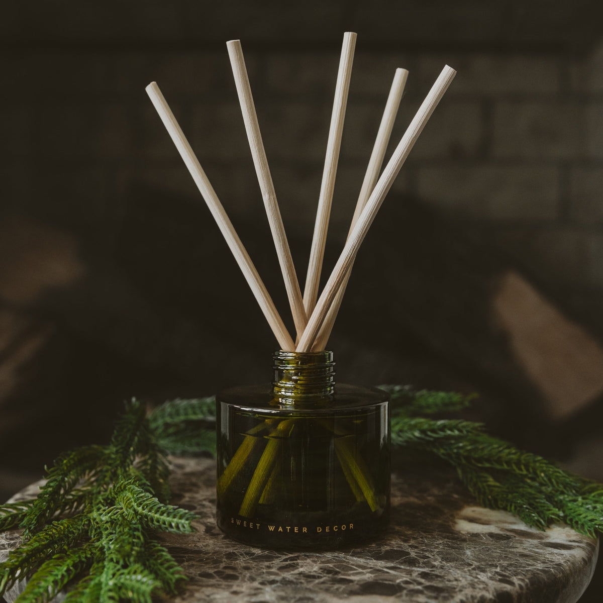 Warm and Cozy Olive Tinted Glass Jar Reed Diffuser – Reed Diffusers